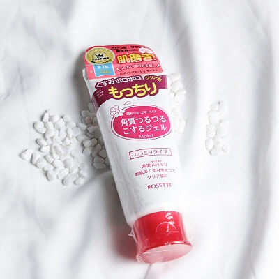 Tẩy tế bào chết Rosette hồng đỏ Gommage Moist Peeling Gel